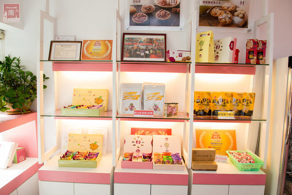 愛豆屋洋菓子工坊:【台南東區甜點】豆塔禮盒|單顆豆塔|無水奶油健康塔皮|新塔皮薄脆又好吃~愛豆屋洋菓子工坊