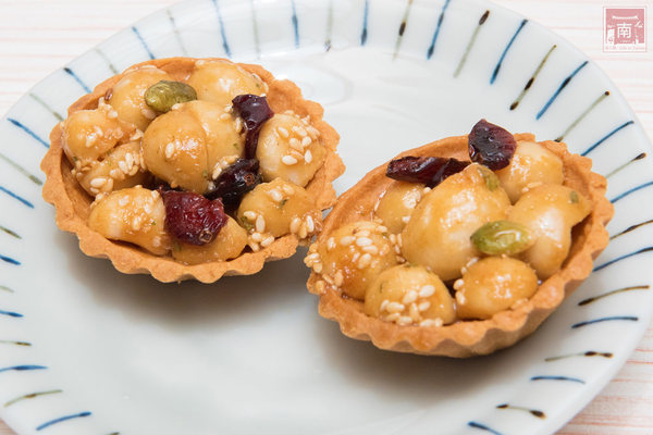 愛豆屋洋菓子工坊:【台南東區甜點】豆塔禮盒|單顆豆塔|無水奶油健康塔皮|新塔皮薄脆又好吃~愛豆屋洋菓子工坊