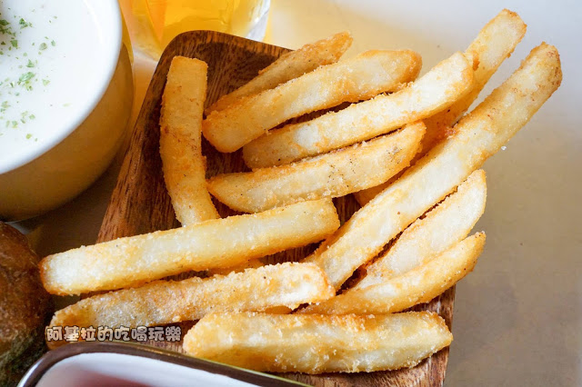 台中市｜美食｜貓爪子咖啡 Cats Claw  Brunch & Cafe