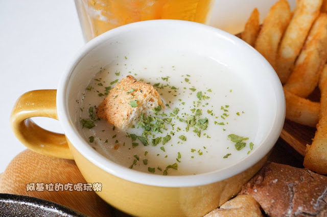 台中市｜美食｜貓爪子咖啡 Cats Claw  Brunch & Cafe