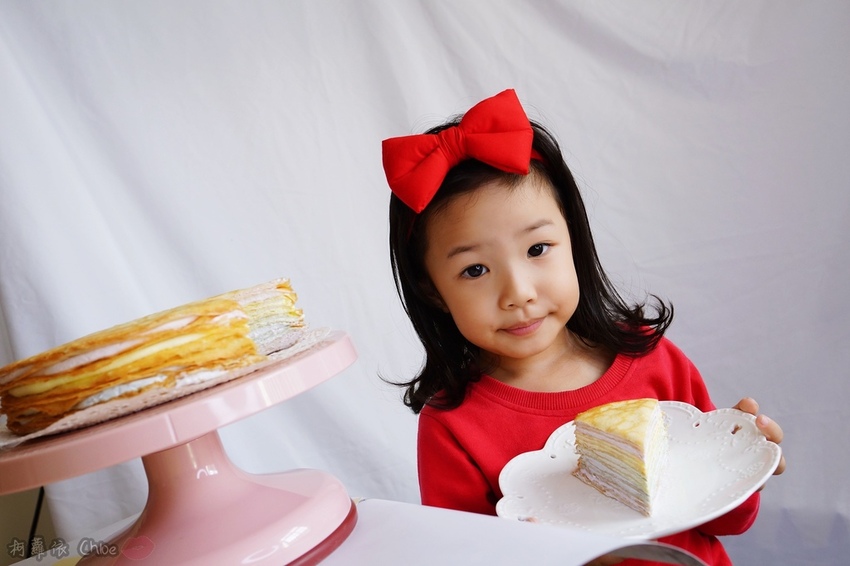 網購千層蛋糕推薦 粉嫩甜蜜不膩口!塔吉特蜂蜜彩虹千層16.JPG