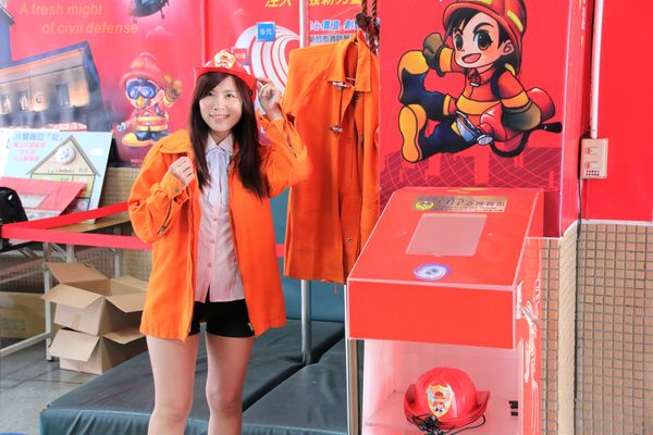 消防博物館:【新竹景點】新竹市消防博物館~COSPLAY角色扮演消防之花or打火弟兄/免費順遊景點/增進火災防救的基本常識