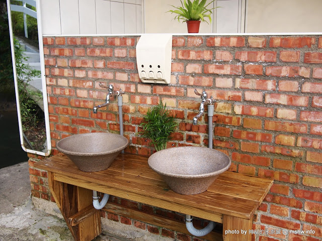  【食記】想吃好吃的冰嗎?得先跨越心理障礙= = 北台灣最長吊橋旁的小確幸! @ 新竹尖石 北角24法式冰淇淋專賣店