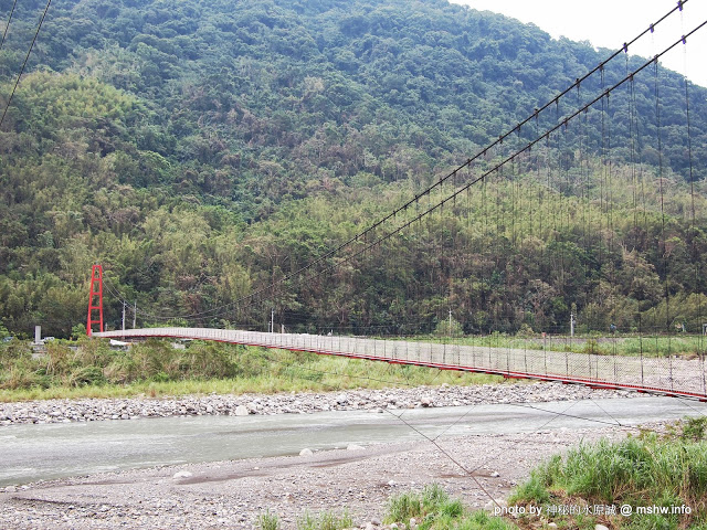  【食記】想吃好吃的冰嗎?得先跨越心理障礙= = 北台灣最長吊橋旁的小確幸! @ 新竹尖石 北角24法式冰淇淋專賣店