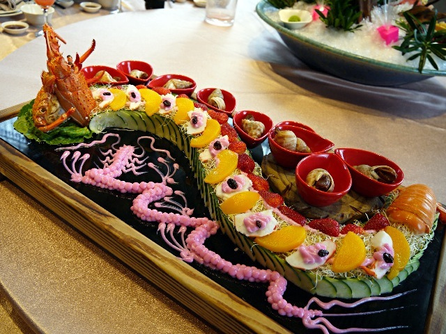 [桃園]饗悅花園會舘，無菜單料理~聖誕交換禮物趴