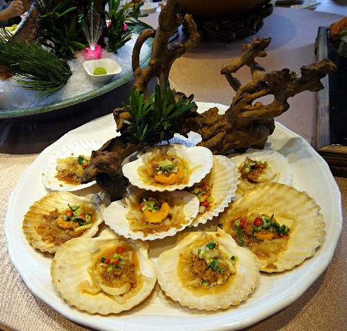 [桃園]饗悅花園會舘，無菜單料理~聖誕交換禮物趴