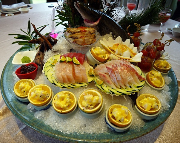 [桃園]饗悅花園會舘，無菜單料理~聖誕交換禮物趴