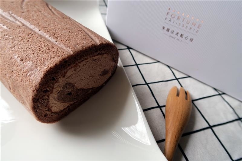 芙甜法式點心坊 巧克力栗子捲 細鳳果茶 泡芙 022.jpg 芙甜法式點心坊 巧克力栗子捲 細鳳果茶 泡芙 022.jpg