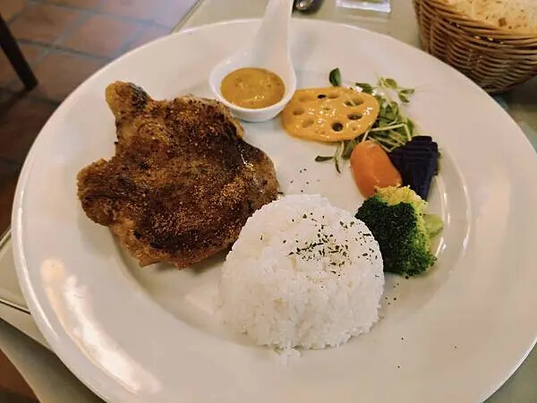 桃園大園阿郣勒 桃園大園阿郣勒