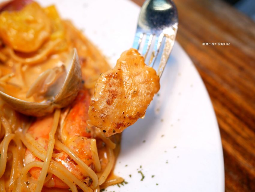 【桃園美食】墨尼尼義大利餐廳桃園國際店，家庭聚餐約會下午茶推薦餐廳，餐點品項多份量大！內文附詳細菜單。 @熊寶小榆の旅遊日記