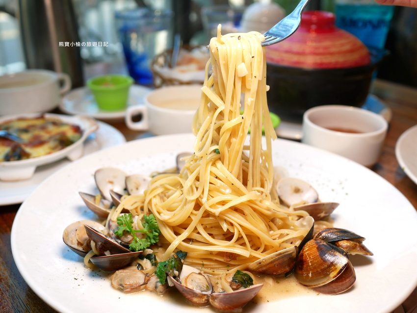 【桃園美食】墨尼尼義大利餐廳桃園國際店，家庭聚餐約會下午茶推薦餐廳，餐點品項多份量大！內文附詳細菜單。 @熊寶小榆の旅遊日記