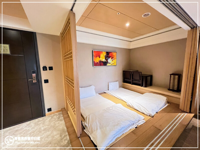 日月潭大飯店房間