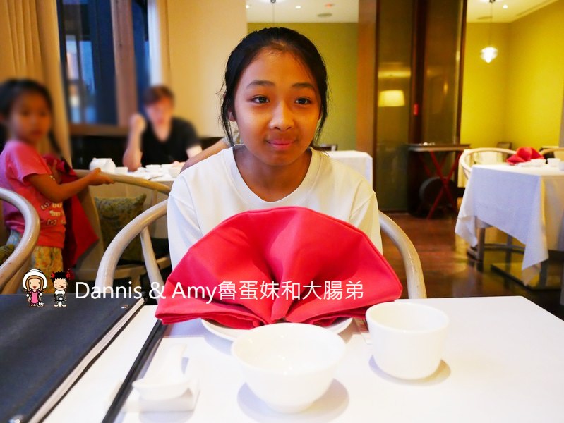 《新竹芙洛麗飯店餐廳》東方軒中式料理 。人氣火焰櫻桃鴨烤鴨還有桌邊服務。港點金魚餃超可愛︱菜色價位分享（影片）