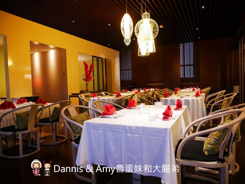 《新竹芙洛麗飯店餐廳》東方軒中式料理 。人氣火焰櫻桃鴨烤鴨還有桌邊服務。港點金魚餃超可愛︱菜色價位分享（影片）