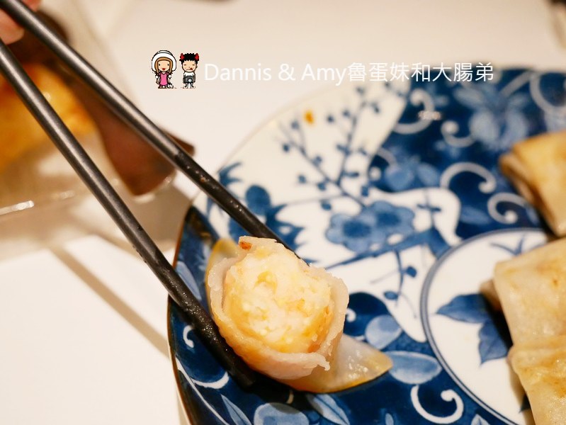 《新竹芙洛麗飯店餐廳》東方軒中式料理 。人氣火焰櫻桃鴨烤鴨還有桌邊服務。港點金魚餃超可愛︱菜色價位分享（影片）