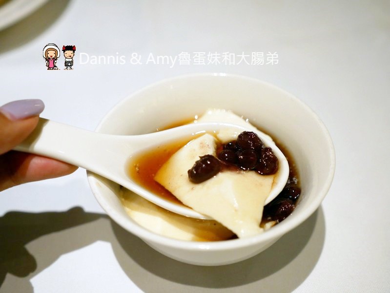 《新竹芙洛麗飯店餐廳》東方軒中式料理 。人氣火焰櫻桃鴨烤鴨還有桌邊服務。港點金魚餃超可愛︱菜色價位分享（影片）