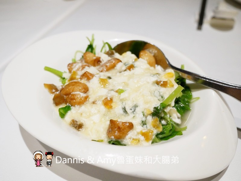 《新竹芙洛麗飯店餐廳》東方軒中式料理 。人氣火焰櫻桃鴨烤鴨還有桌邊服務。港點金魚餃超可愛︱菜色價位分享（影片）