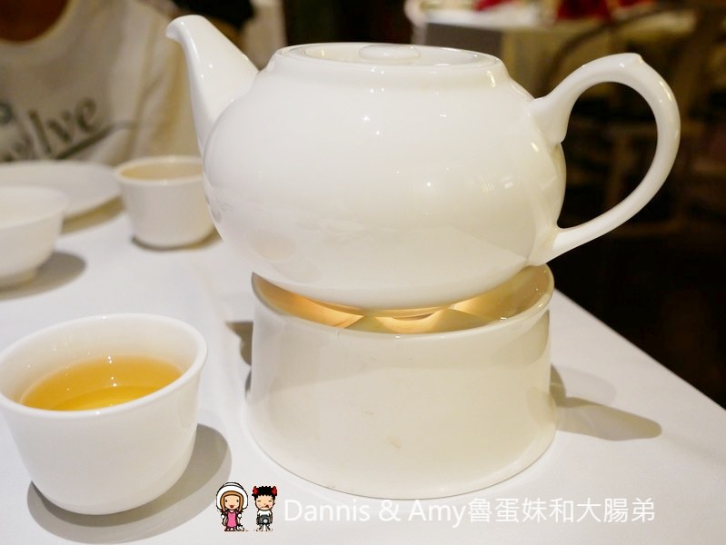 《新竹芙洛麗飯店餐廳》東方軒中式料理 。人氣火焰櫻桃鴨烤鴨還有桌邊服務。港點金魚餃超可愛︱菜色價位分享（影片）