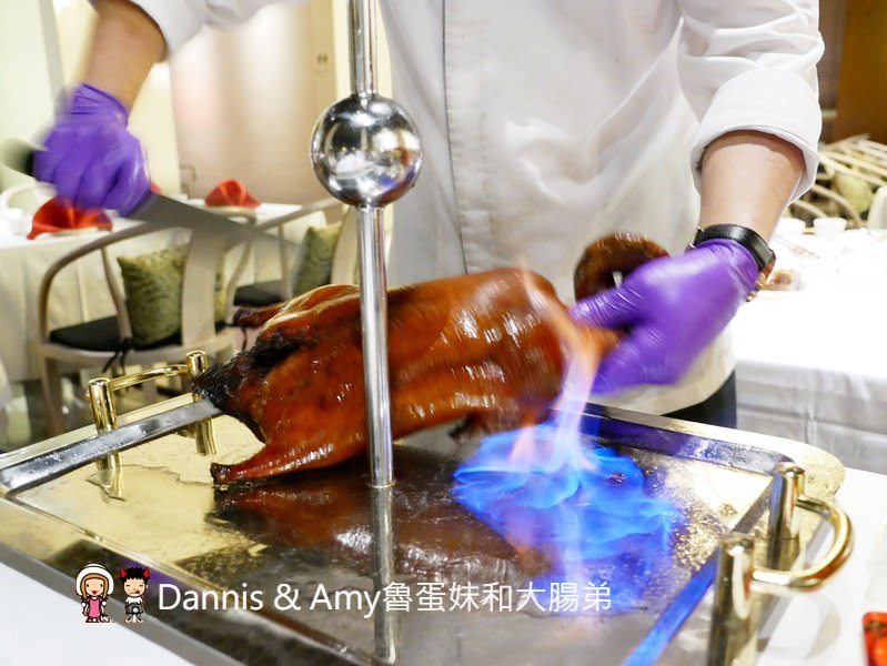 《新竹芙洛麗飯店餐廳》東方軒中式料理 。人氣火焰櫻桃鴨烤鴨還有桌邊服務。港點金魚餃超可愛︱菜色價位分享（影片）