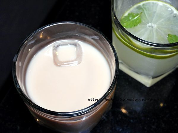 【內湖美食】明水然日式海鮮鍋物 #個人鴛鴦鍋 #黑松露牛奶鍋 #椰子雞鍋 #馬賽蕃茄海鮮 #無菜單鐵板燒 (35).JPG