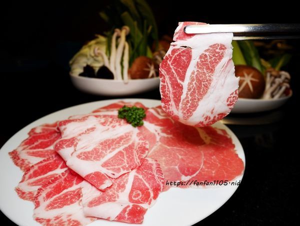 【內湖美食】明水然日式海鮮鍋物 #個人鴛鴦鍋 #黑松露牛奶鍋 #椰子雞鍋 #馬賽蕃茄海鮮 #無菜單鐵板燒 (19).JPG