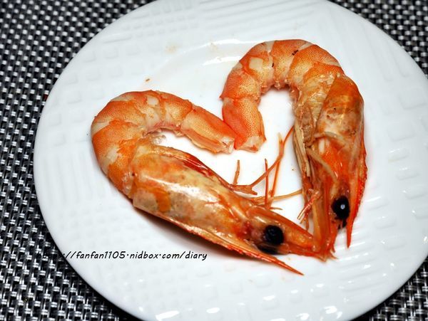 【內湖美食】明水然日式海鮮鍋物 #個人鴛鴦鍋 #黑松露牛奶鍋 #椰子雞鍋 #馬賽蕃茄海鮮 #無菜單鐵板燒 (29).JPG