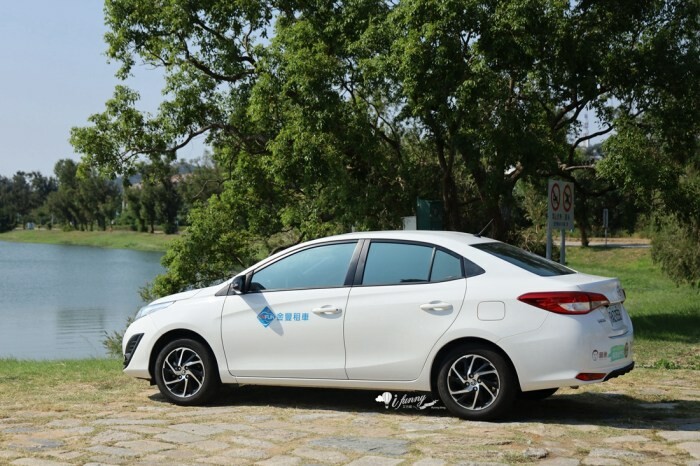 體驗白磺泉牛奶湯！新北投站「水美溫泉會館」舒適浴池、美味自助早餐吃到飽，等你來享受。