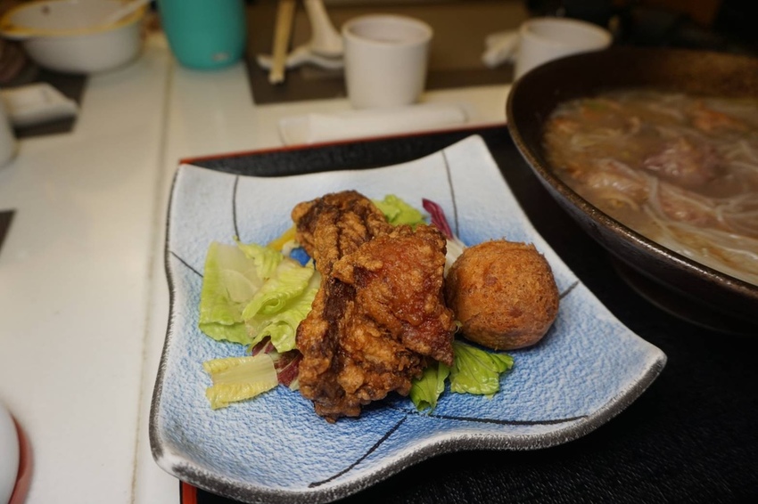 排骨酥/北投水美溫泉會館