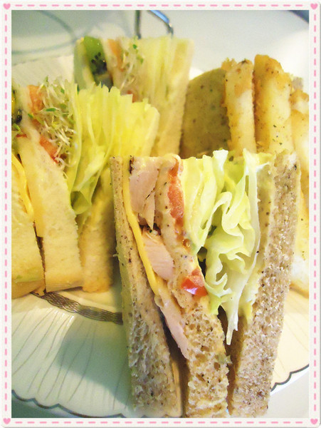 棻園Caf'e No.2：【台南食記】三層古典下午茶♥貴婦的維多利亞饗宴@棻園Cafe No.2