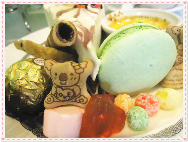 棻園Caf'e No.2：【台南食記】三層古典下午茶♥貴婦的維多利亞饗宴@棻園Cafe No.2