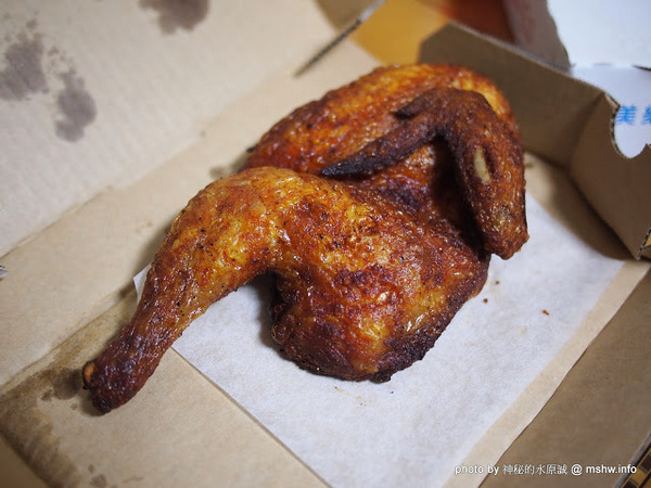 台灣達美樂：【食記】Domino’s 達美樂『龍蝦霸丸比薩、鴻運香汁雞』 : 帕瑪滋心~雙料得我心!