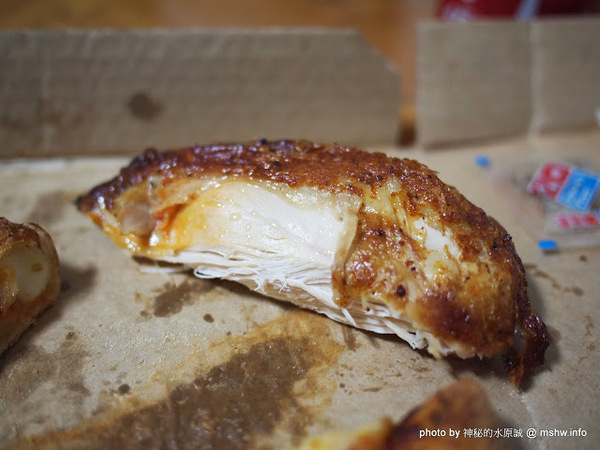 台灣達美樂：【食記】Domino’s 達美樂『龍蝦霸丸比薩、鴻運香汁雞』 : 帕瑪滋心~雙料得我心!