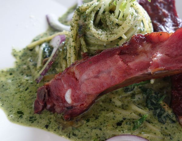 MUMU白姆森林:MUMU白姆森林 大嗑八盎斯的牛肉漢堡喚著花生醬的甜鹹妙滋味 MUMU白姆森林:MUMU白姆森林 大嗑八盎斯的牛肉漢堡喚著花生醬的甜鹹妙滋味