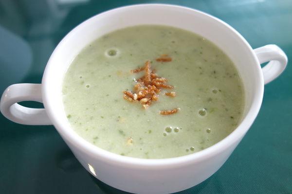 MUMU白姆森林:MUMU白姆森林 大嗑八盎斯的牛肉漢堡喚著花生醬的甜鹹妙滋味 MUMU白姆森林:MUMU白姆森林 大嗑八盎斯的牛肉漢堡喚著花生醬的甜鹹妙滋味