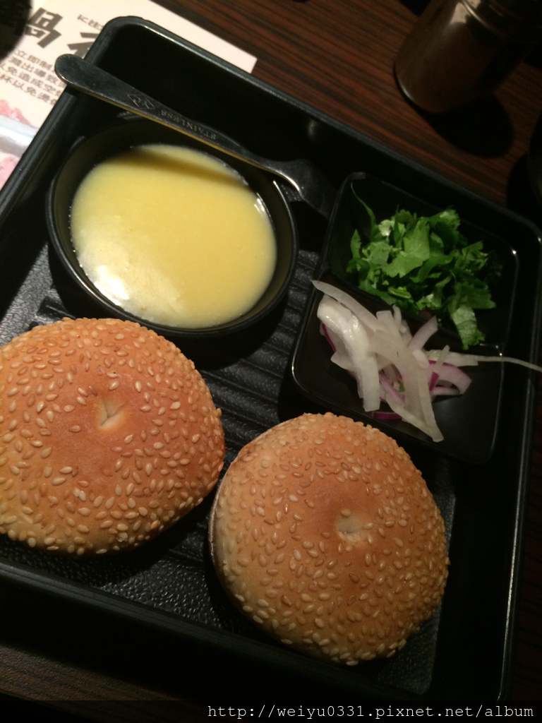 景美夜市人氣美食吃到飽、世新大學學生強力推薦－《壽喜燒一丁》吃到飽！