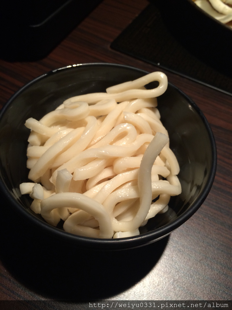 景美夜市人氣美食吃到飽、世新大學學生強力推薦－《壽喜燒一丁》吃到飽！