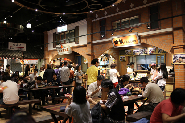 Roma軒：【Roma軒】大直大食代美食哪裡找？來自日本大阪之伴炒義大利麵專門店