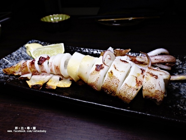 川賀燒烤居酒屋：川賀燒烤居酒屋 甘甜海膽、奶油螃蟹 大啖職人匠心獨具料理集粹 放鬆小酌的深夜食堂！捷運行天宮站/中山區宵夜