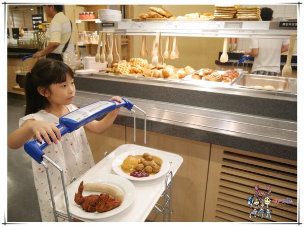 IKEA,IKEA餐廳,速食,雞翅,烤肉丸,冰淇淋,咖啡,自助餐
