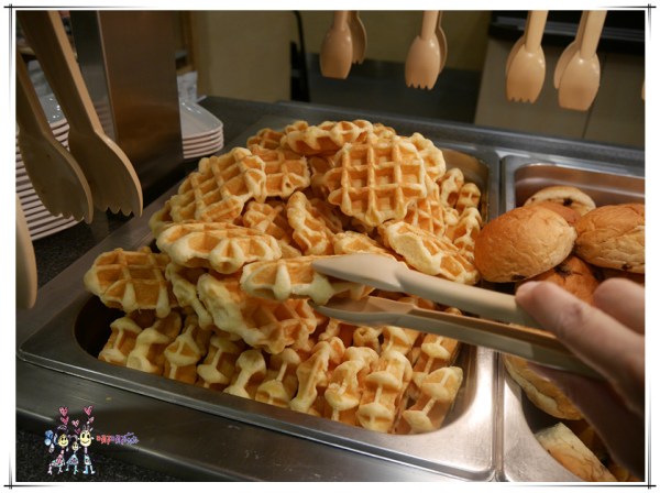 IKEA,IKEA餐廳,速食,雞翅,烤肉丸,冰淇淋,咖啡,自助餐