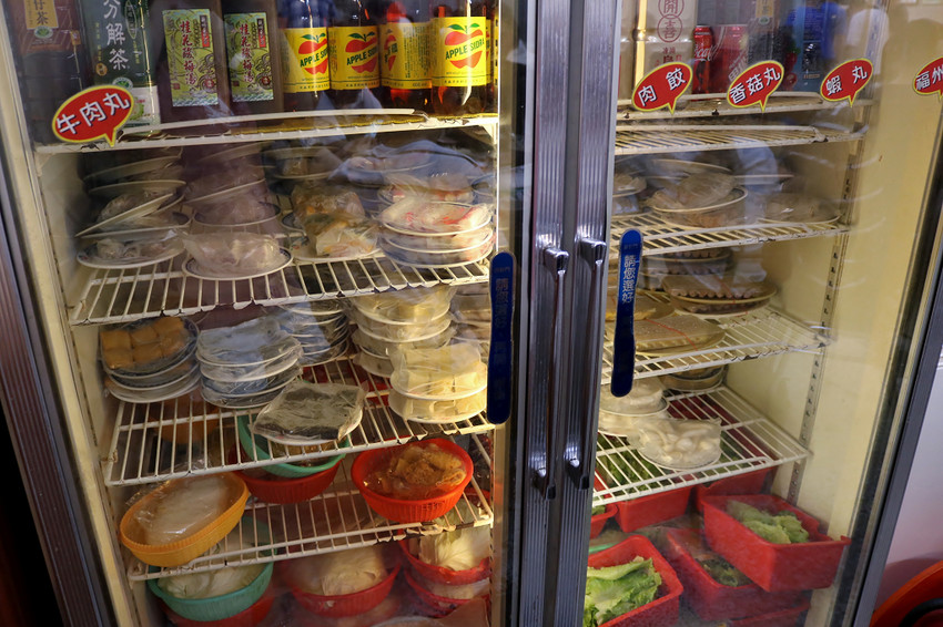 台南|阿裕牛肉涮涮鍋/牛肉湯 非吃不可台南溫體牛火鍋推薦! - 奇奇一起玩樂趣