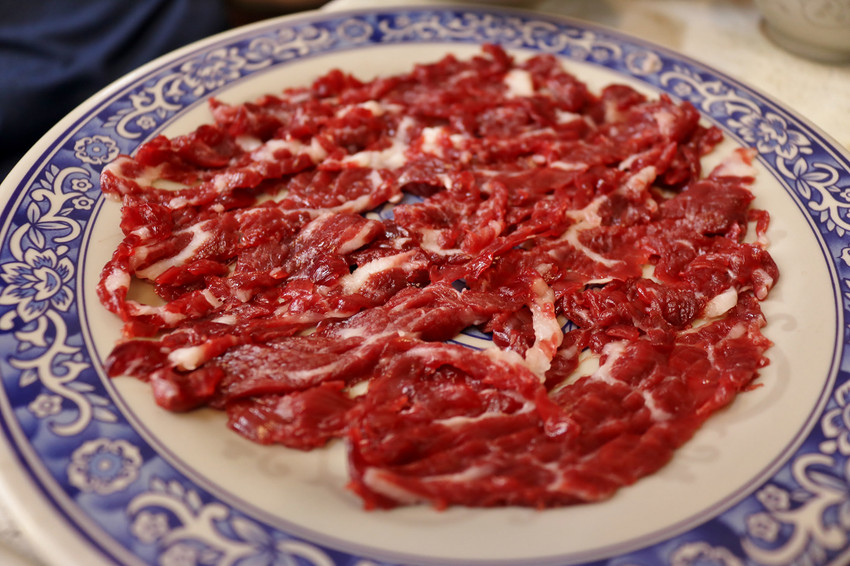 台南|阿裕牛肉涮涮鍋/牛肉湯 非吃不可台南溫體牛火鍋推薦! - 奇奇一起玩樂趣