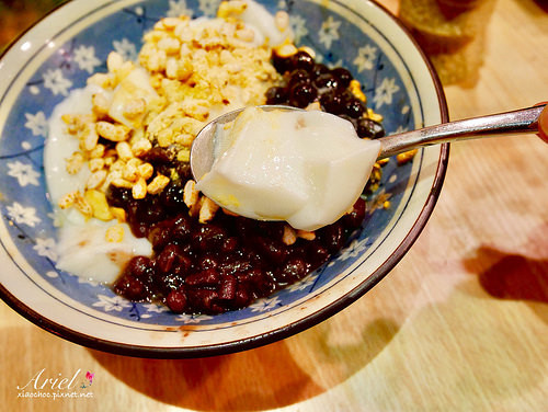 【台南美食】艾摩多手工杏仁豆腐 ◆ 純手工用心製作 ◆ 喝的到杏仁的香醇