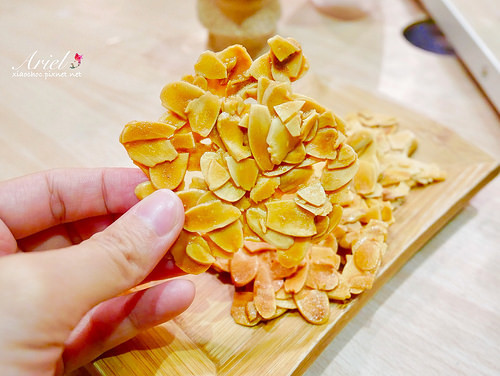 【台南美食】艾摩多手工杏仁豆腐 ◆ 純手工用心製作 ◆ 喝的到杏仁的香醇