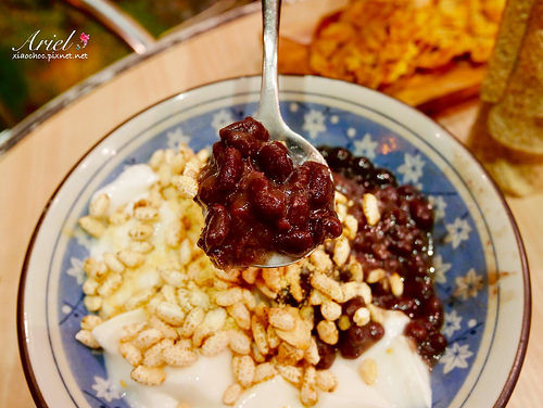 【台南美食】艾摩多手工杏仁豆腐 ◆ 純手工用心製作 ◆ 喝的到杏仁的香醇