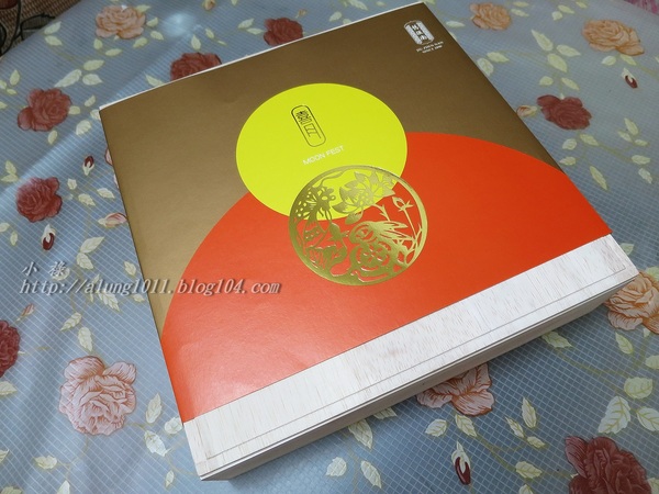 古月照今時，把餅問明月 ~     ..舊振南