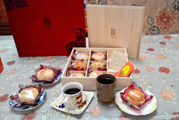 古月照今時，把餅問明月 ~     ..舊振南