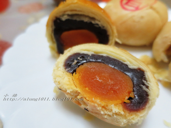 古月照今時，把餅問明月 ~     ..舊振南