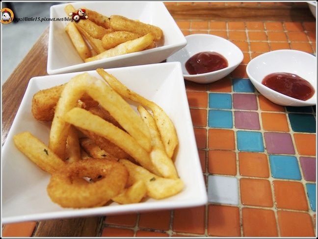 1405849036-3465673232 1405849036-3465673232