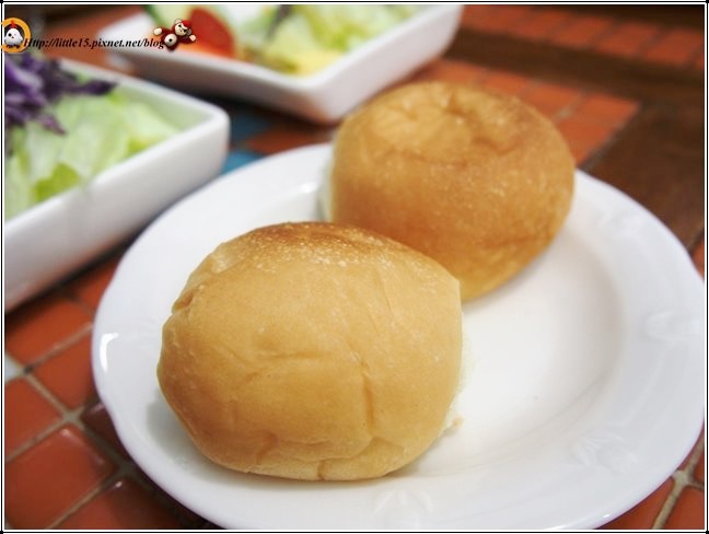 1405849034-2374488192 1405849034-2374488192